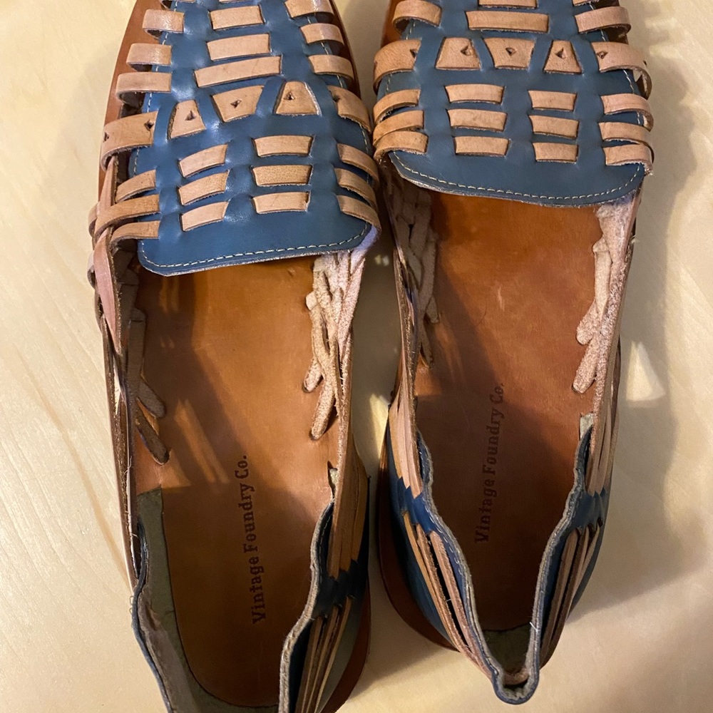 Leather Shoes size 9